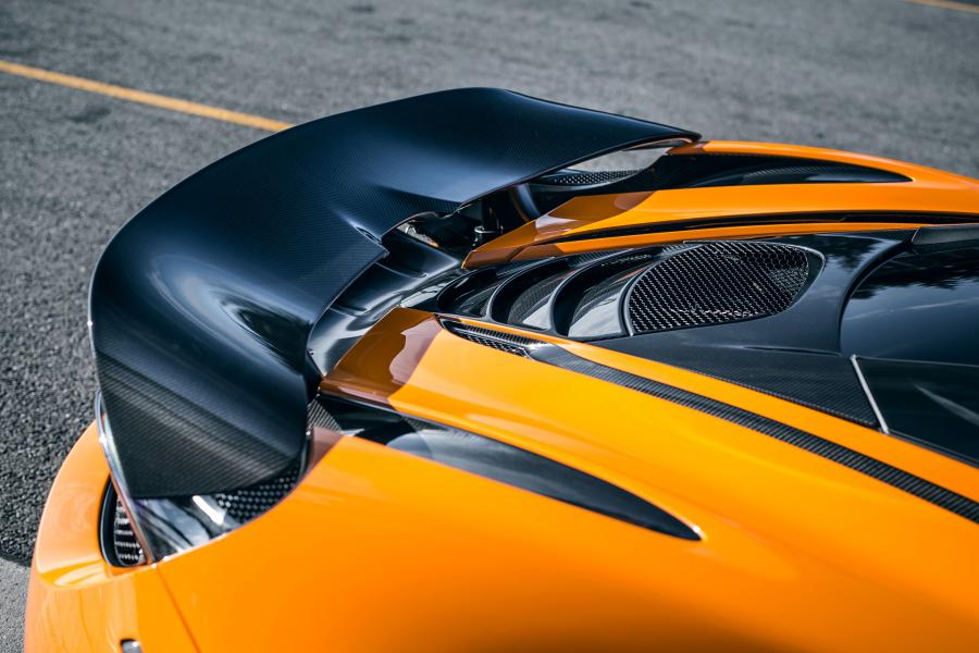 Детали экстерьера McLaren 720S Track Pack 2018 года  (UK) (фото 2 из 10)